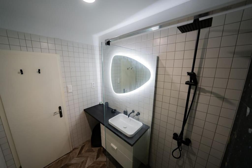 Designer Flat Heart Of The City Boedapest Buitenkant foto
